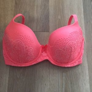 VS Body by Victoria Lined Crochet Lace Demi Bra
